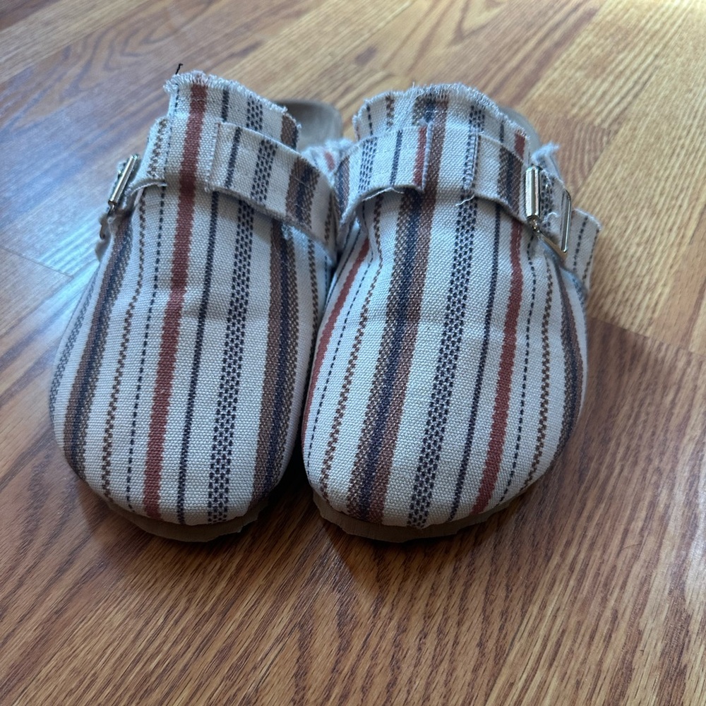 Striped Women’s Shoes